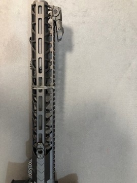 AR-15 Łoże Handguard 15 cali BAD M-LOK WORKHORS