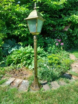 latarnia, lampa ogrodowa stojąca retro złota