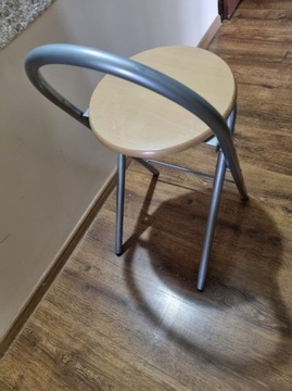 Krzesło barowe składane