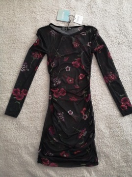 Nowa czarna sukienka w kwiatki Missguided 34