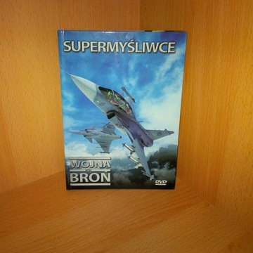 Wojna i Broń Supermyśliwce płyta DVD + Książeczka