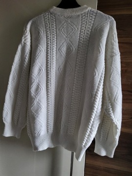 Kremowy sweter  damski