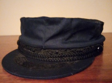czapka z daszkiem 