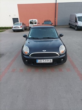 MINI ONE R56 2008 rok prod. 1,4 benzyna, czarny