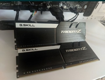 Pamiec RAM G.SKILL TridentZ 16gb (2x8gb) 3866mhz