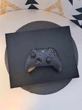 Konsola Xbox One X 1tb Model 1787 - najmocniejszy