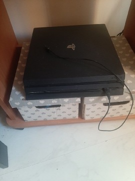 Konsola Playstation 4 Pro 