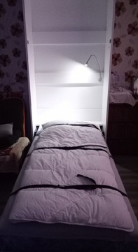 Łóżko w szafie Białe 