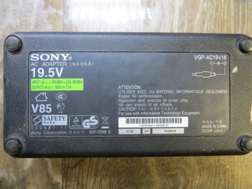 Oryginalny Zasilacz Sony VGP-AC19V18 19.5V 7.7A