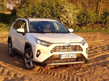 Zderzak przedni Toyota RAV4 2019->