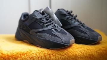 Nowe buty Adidas Yeezy Boost 700 Utility Black