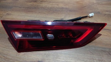 Lampa lewa w klapę Infiniti Q60 USA