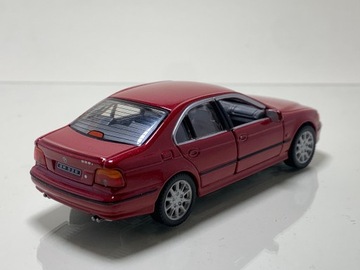 BMW E39 528i 5er Hongwell Model 1:43