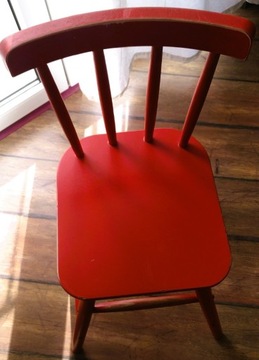 Ikea Agam krzesełko dziecięce - kolor czerwony