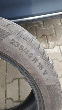 Opony Continental 235/45 R18 zimowe