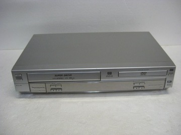  COMBO . VHS z DVD PANASONIC NV-VP 21 .