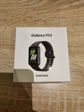 Samsung Galaxy Fit 3 opaska sportowa smartband czarny