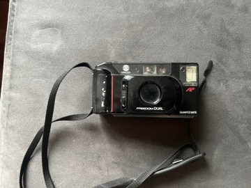 Aparat Minolta freedom dual quartz date