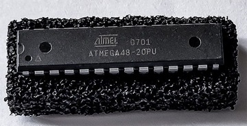 Mikroprocesor ATMEGA48-20PU   ATMEL  DIP28