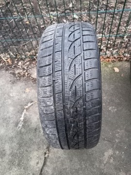 Opona zimowa Hankook Winter i*cept 215/50/17