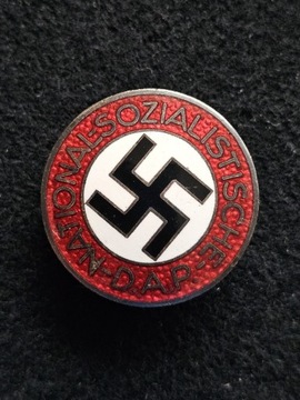 NSDAP pin sygnowany RZM M1/77