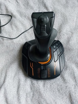 Joystick Thrustmaster T16000M do PC 