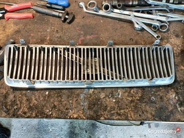  Volvo S80 grill