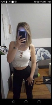 Bluzka podkoszulek crop top wiązany BIK bok biały 