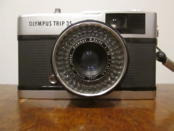 japoński aparat OLYMPUS TRIP 35, na kliszę