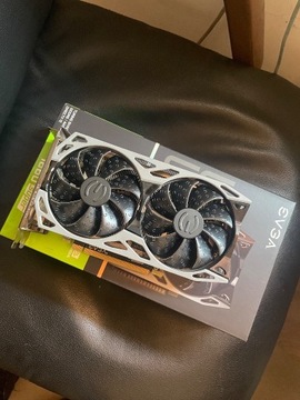 GTX 1660s super EVGA