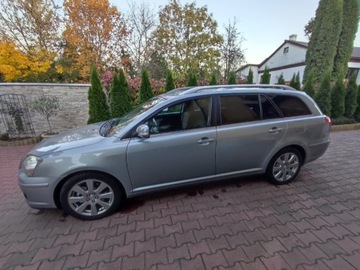 TOYOTA AVENSIS T25 2008