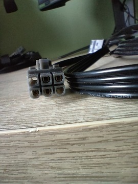 Kabel modularny SilentiumPC 6PIN 2x MOLEX + 1x SATA P2