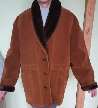 Zimowa kurtka z futerkiem, duża 