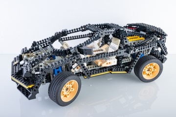 LEGO 8880 Super Car 1994r.