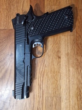 wiatrówka Colt 1911 Blackwater 