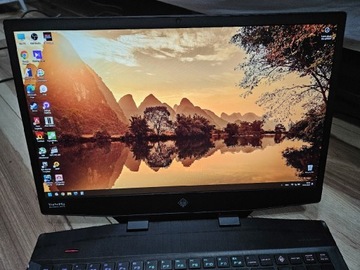 | HP Omen 17 | RTX 2060 | i7-9Gen | 144 hz