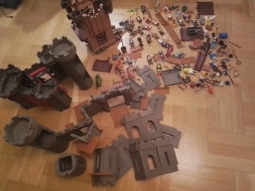 Playmobil: zamek i twierdza trolli + 40 figurek