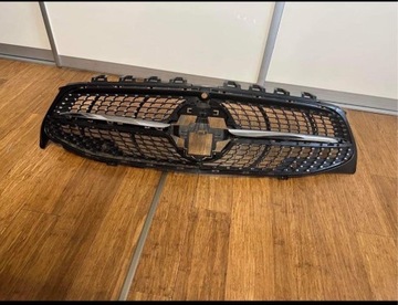 Czarny Grill Mercedes CLA 2020