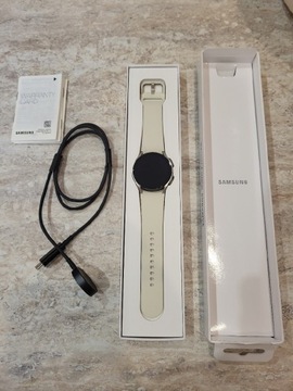 Samsung Galaxy Watch 6 R930 40mm BT - Gold