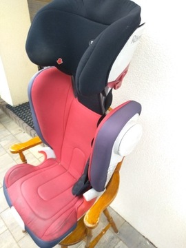 Używany fotelik samochodowy dla dziecka Römer KIDFIX XP SICT