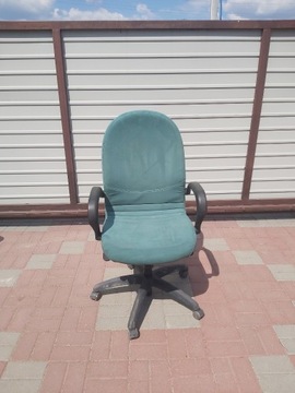 krzesło obrotowe zielone