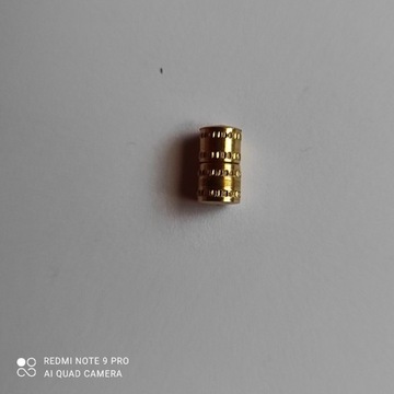 Zapięcia skręcane 9X5 mm. żółte 50 szt.