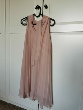 Piękna różowa sukienka, plisowana H&M