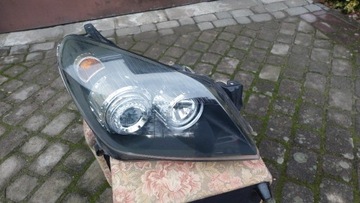 Lampa  Opel Astra H od 03-12r.  soczewka RINGI