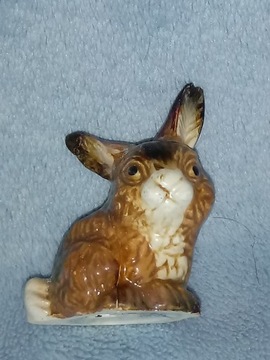 Porcelanowa stara urocza figurka królik Goebel
