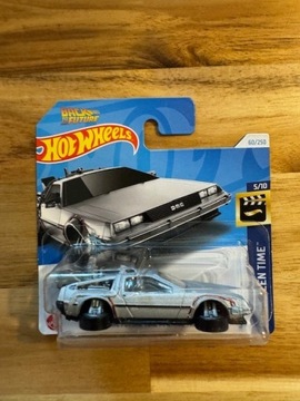 Hot Wheels Delorean