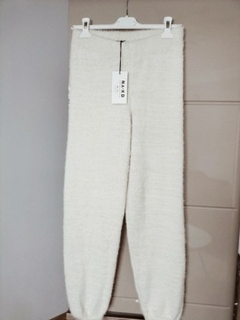 Nowe fluffy jogger 34/36