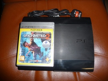 PlayStation 3 Slim + gra + kable = USTERKA