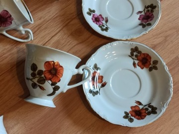 Porcelana Chodzież filiżanki talerzyki vintage 8el