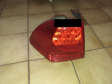 Lewa lampa BMW 3 E90 Kombi lift led 08 